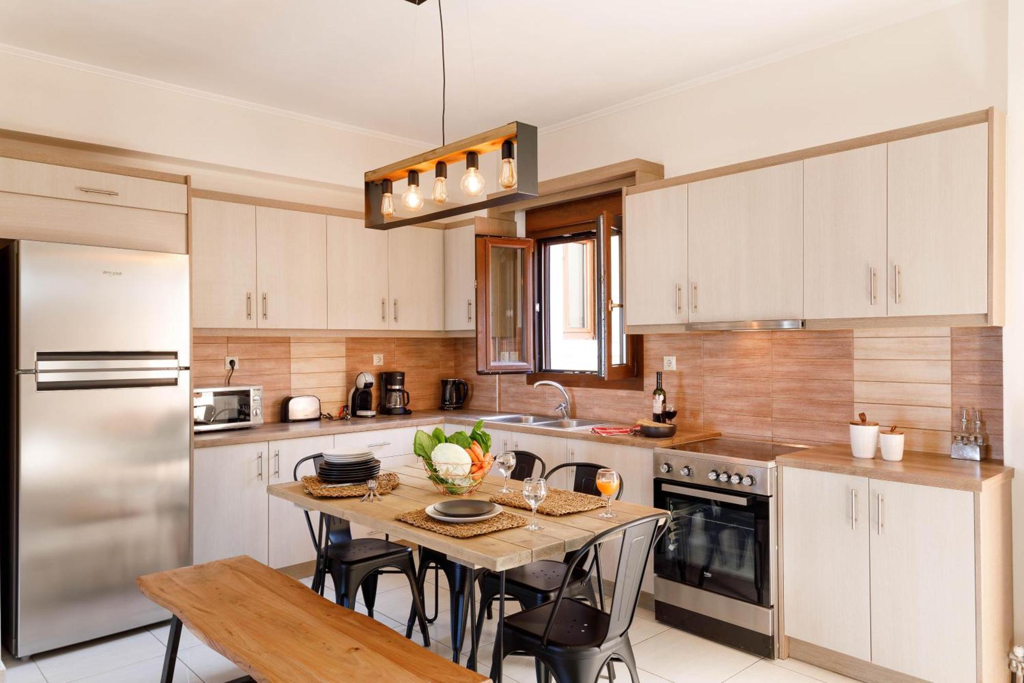 Oak Wood - Sea View Exclusive Maisonette Apartment *